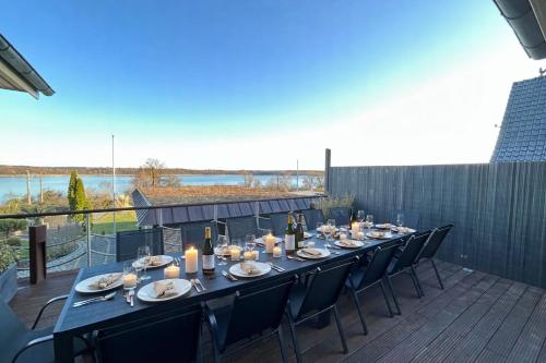 Balkons/terase, Haus mit Seeblick, Sauna & Grill-Lounge in Hohen Viecheln