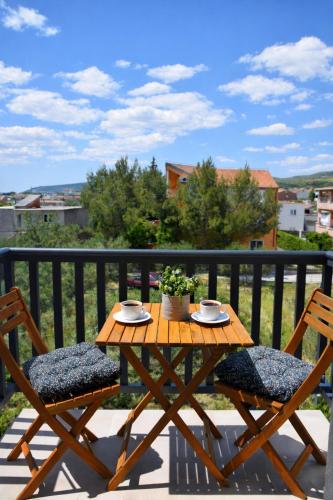 GUESTHOUSE Kastel Novi – khách sạn tại Rudine