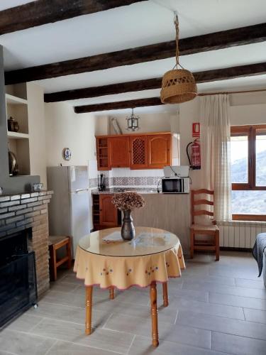 Apartamentos Turisticos Rural Los Tinaos in Bubion