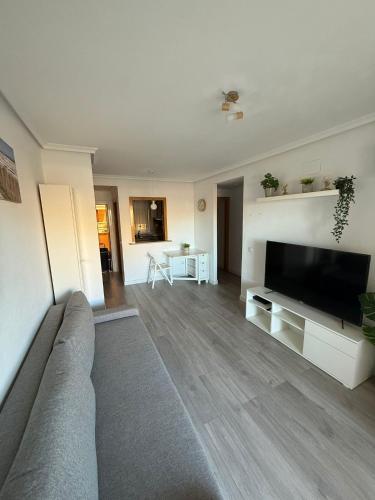APARTAMENTO ZONA MARINADOR, CERCA A LA PLAYA