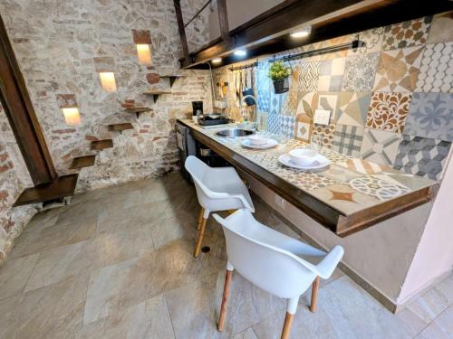 Loft Colonial Restaurado en Getsemani in Pie Del Centro