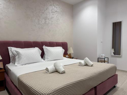 Hotel Veizi – Himarë, NY