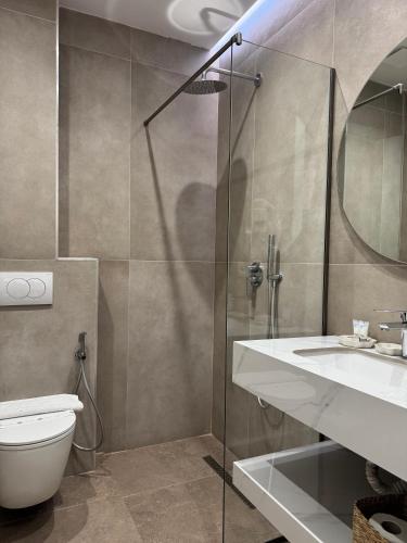 Hotel Veizi – Himarë, NY