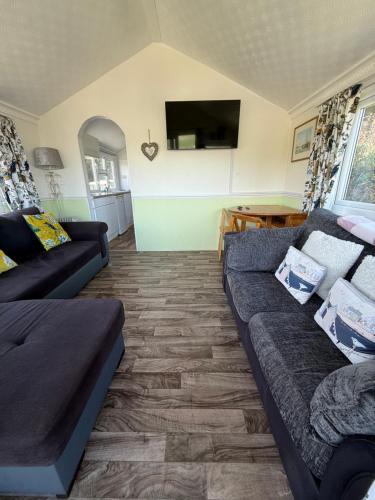 Chalet 5 Clarach Bay 4