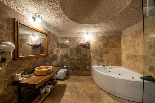 Chambre double, bain à remous