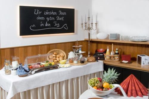 Ēdiens un dzērieni, Hotel-Restaurant Im Goldenen Grund in Korperich