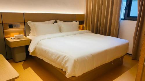 All Seasons Hotel Abidjan in Bouaké