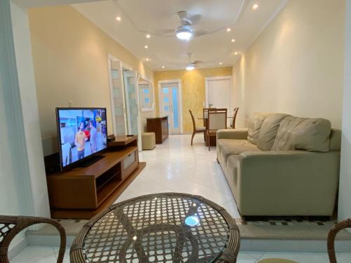 Apartamento Aconchegante praia das Asturias Guarujá-SP – khách sạn tại Asturias