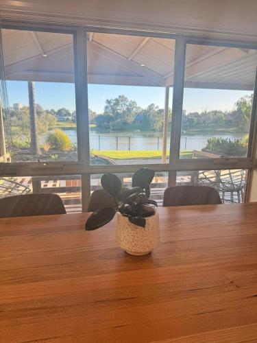 Private Lagoon Retreat in 瑞馬克