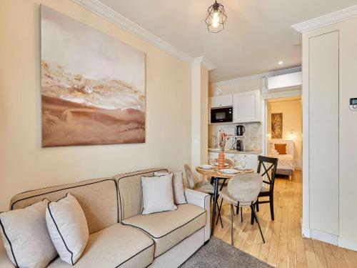 Charming apartment with AC Center of Paris