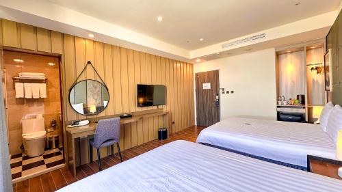 room detail thumbnail 0