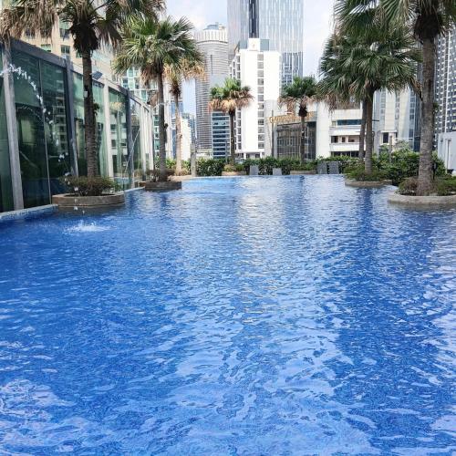 Vortex suites klcc by kl cozy home - main image