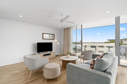 Lowanna Beach Resort Kawana in Sunshine Coast