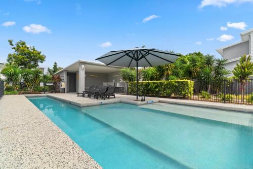 Direct Collective - Breeze on Brightwater, Mooloolaba