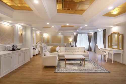 Royal Villa with Private pool