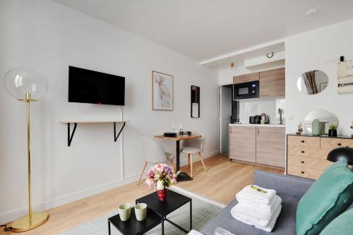 Facilities, Peaceful Studio -2P- Moulin Rouge in Montmartre