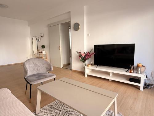 Mimosa flat City Cente 2bdr – khách sạn tại Lykabittos