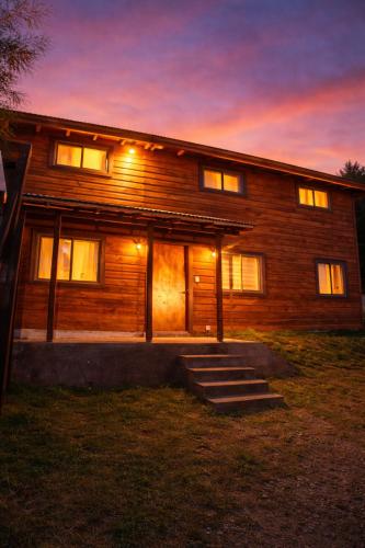 Cabaña con tinaja y vista al lago en Panguipulli