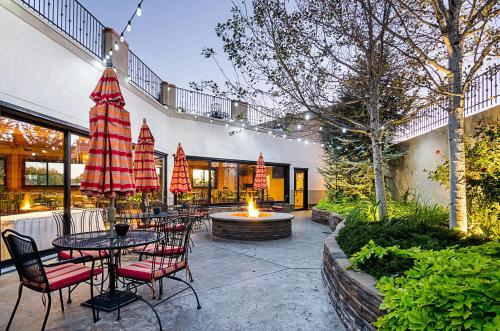 Clarion Inn Garden City - image 38