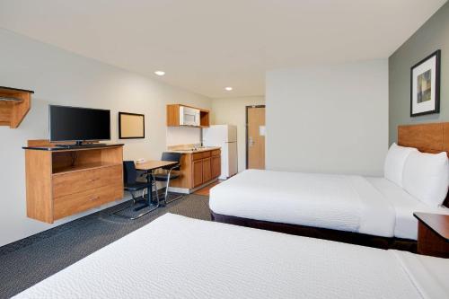 WoodSpring Suites Columbus Easton in Strawberry Farms
