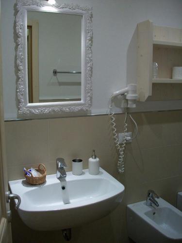 Two Connecting Double Rooms