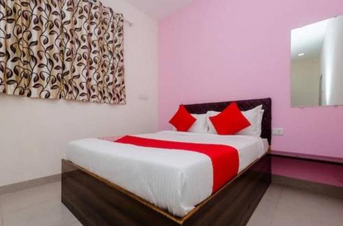 Hotel Everest Inn – Bombay/ Mumbai, KY