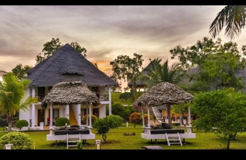 Ngalawa Beach Village – khách sạn tại Uroa