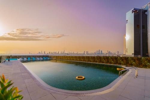 Swimming pool, Tranquil Wellness Hotel Apartments in Jumeirah Village Circle
