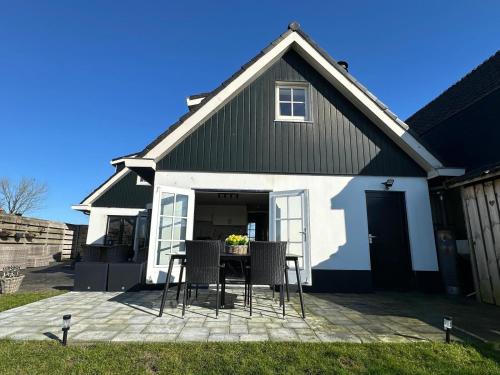 Widok z zewnątrz, Holiday home Akkerzicht Oudesluis in Oudesluis