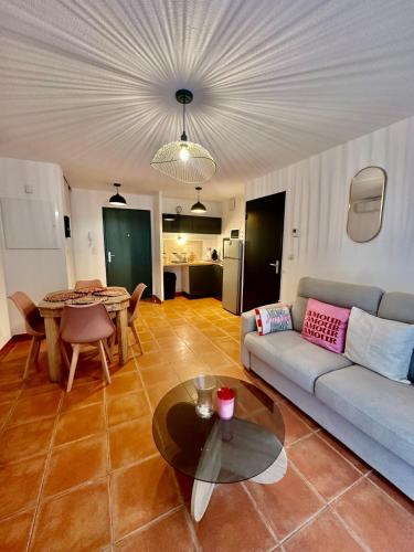Charmant appartement lumineux avec terrasse - Location saisonnière - Cavaillon