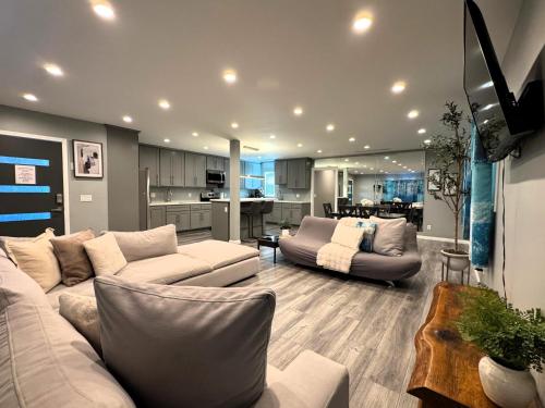 Spacious 3 bedroom unit with backyard and parking just 10 minutes from Rodeo Dr and attractions!, Los Angeles (fotografie 9)