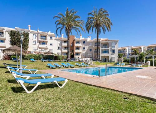 Sunny pool view apartment - ref 68 - image 2