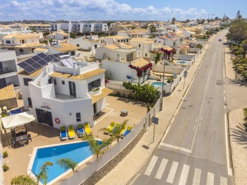 Villa Miramar Gale by Villa Select - image 4