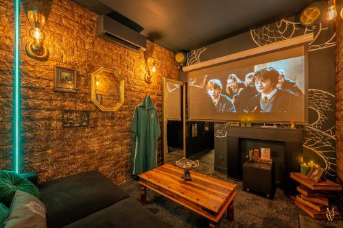 Maison Wingardium - Cinéma Privé & Vue sur la Cité