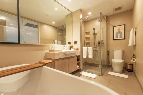 room detail thumbnail 2