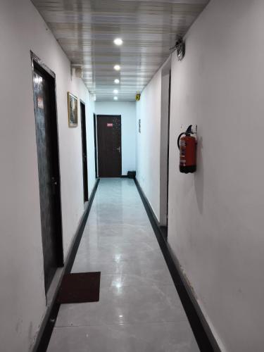 Govind Residency Near India Expo Mart Greater Noida - image 4