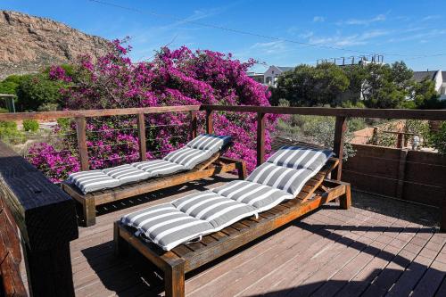 Whitehouse- Hot Tub in Leipoldtville