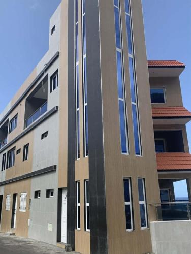 Hotel Pirâmide – khách sạn tại Portela