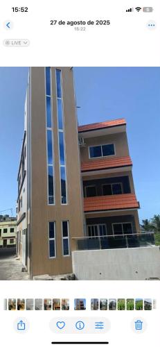 Hotel Pirâmide (Hotel Piramide) in Mosteiros