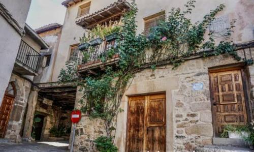 Alojamiento Rural Manomar in Torre de Don Miguel