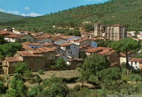 Alojamiento Rural Manomar in Torre de Don Miguel