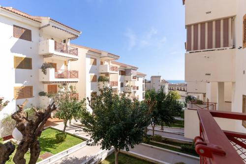 rentafive - Piscina - Parking - Playa