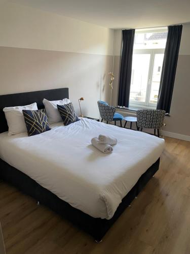 Tweepersoonskamer, eigen badkamer