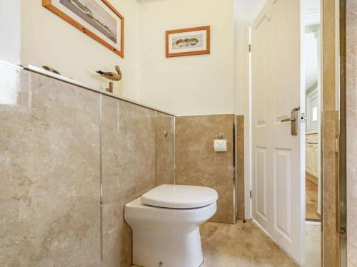 3 Bed in Keswick oc-sz395, Keswick (foto 8)