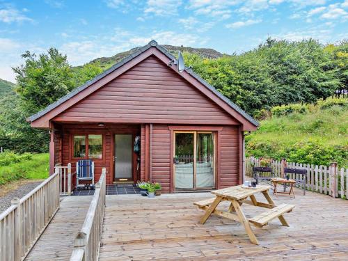 Iekārtas, 2 Bed in Strome Ferry oc-94921 in Achmore
