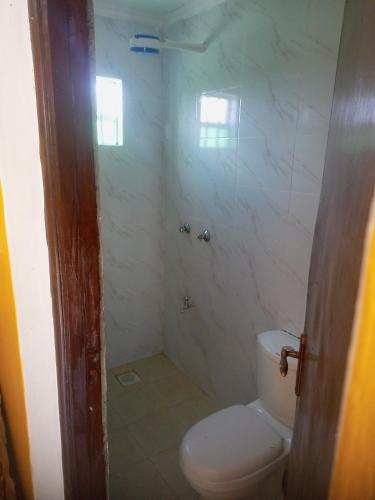Usigu Guest House in Bondo