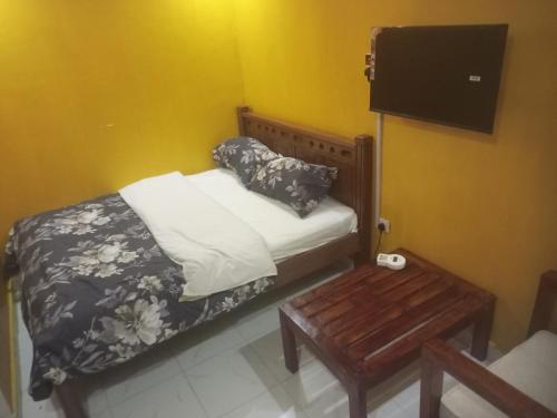 Usigu Guest House in Bondo