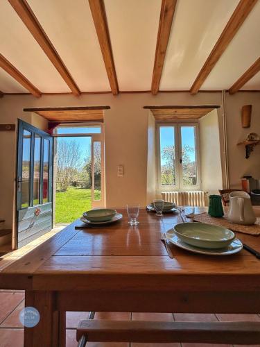Gîte de charme Châtaigneraie - 15 min d'Aurillac (Gite de charme Chataigneraie - 15 min d'Aurillac) in Marcoles