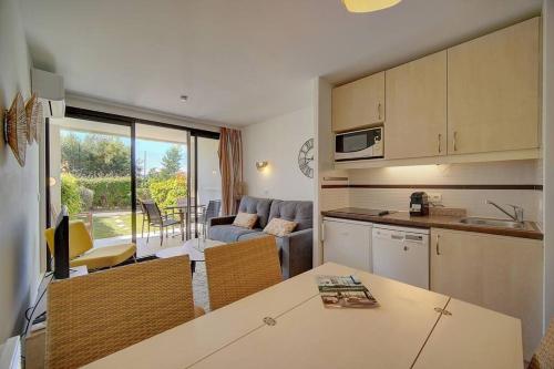 Upstays - 2 Rooms - Pool - Garden - Terrace - image 2