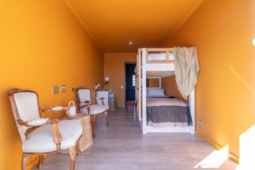 Luxury Camps Bay 5 Star w Gym Pool Kinvara Villa - image 3